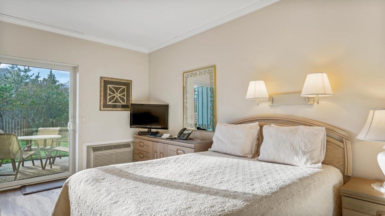 Windward Shores Amagansett Exterior photo